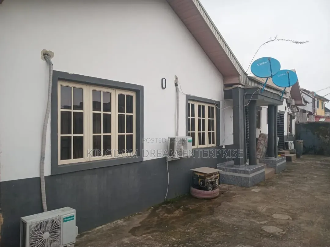 3bdrm Bungalow in Graceland Estate for sale in Oke Ira / Ajah