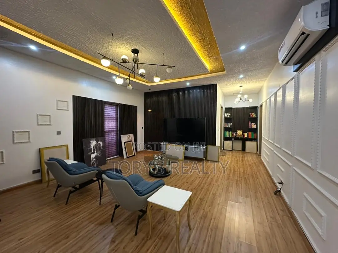 2bdrm Apartment in Lekki Phase 1 for rent in Lekki Phase 1