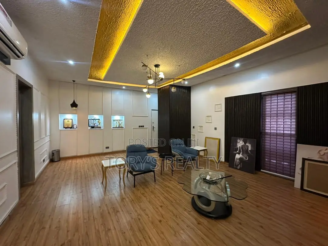 2bdrm Apartment in Lekki Phase 1 for rent in Lekki Phase 1