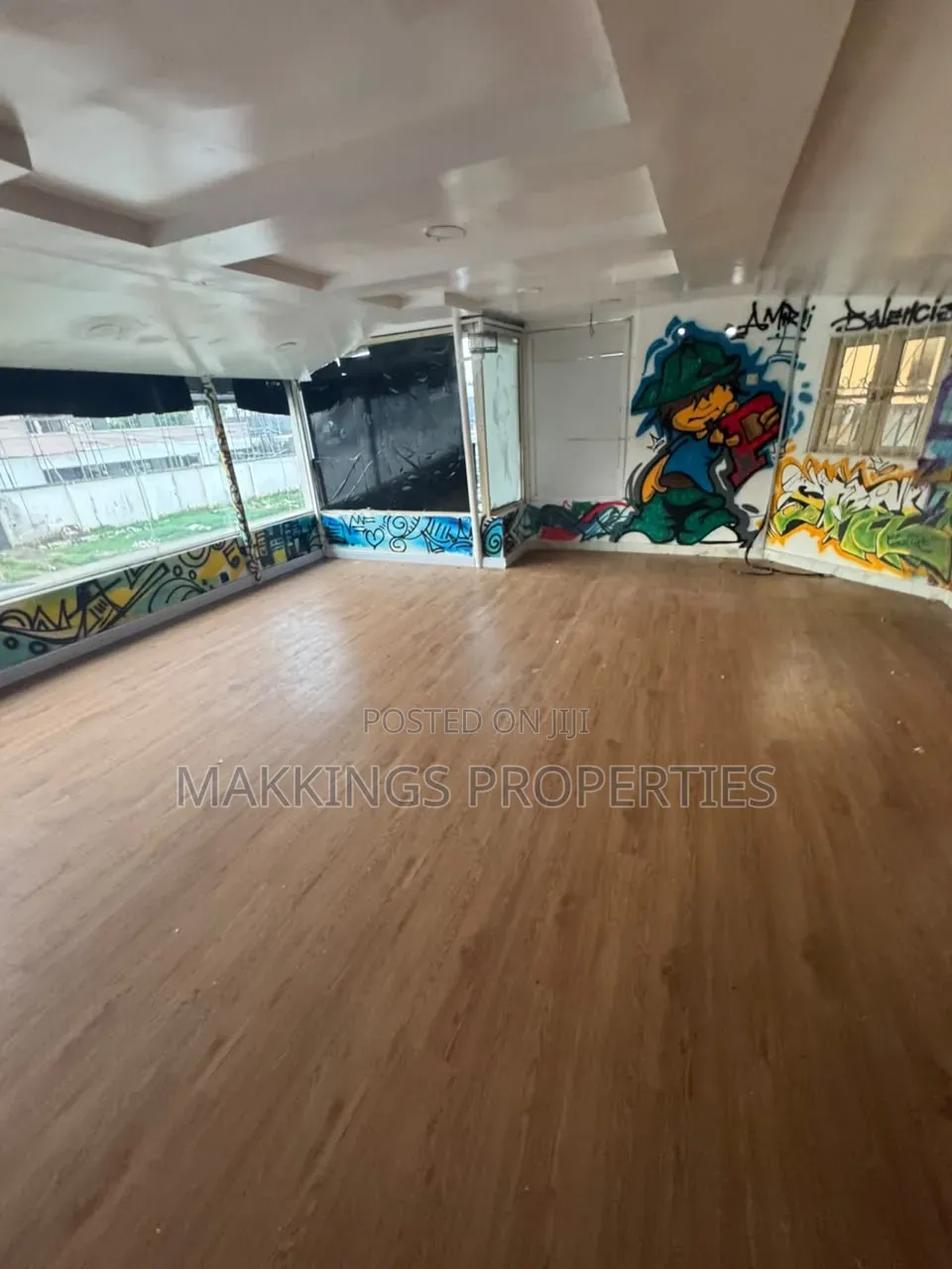 Shop Available for Rent in Lekki Phase1 in Lekki Phase 1