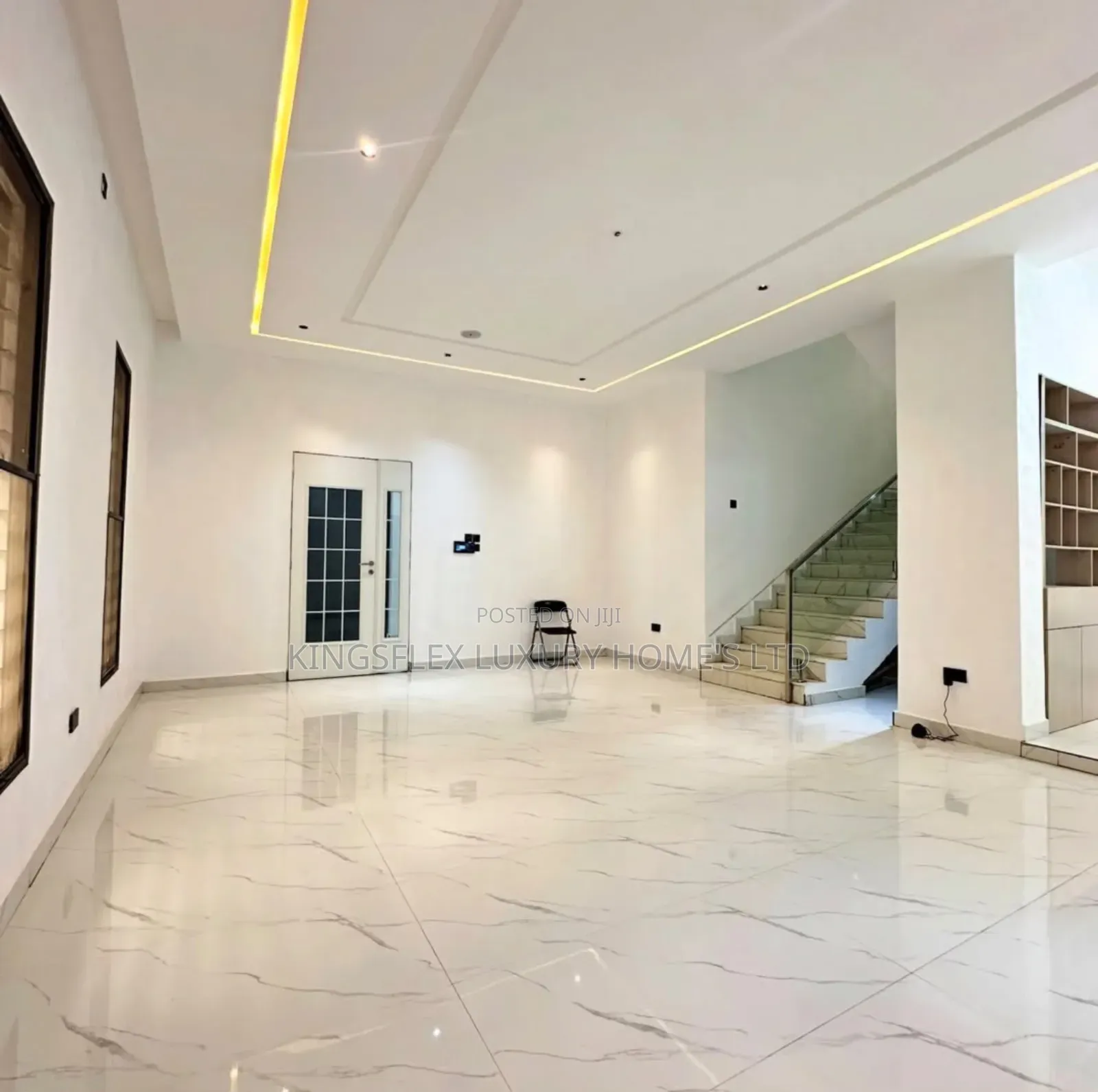 5bdrm Duplex in Estate, Apo Resettlement for sale in Apo Resettlement