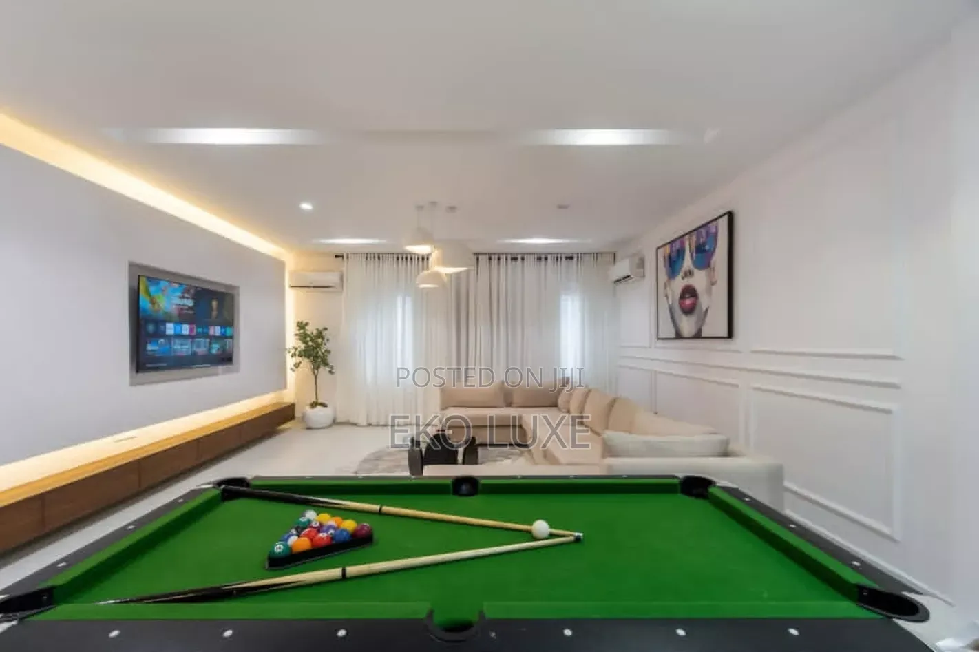 Luxurious 2 Bedroom Apartment Lekki Phase1 in Lekki Phase 1