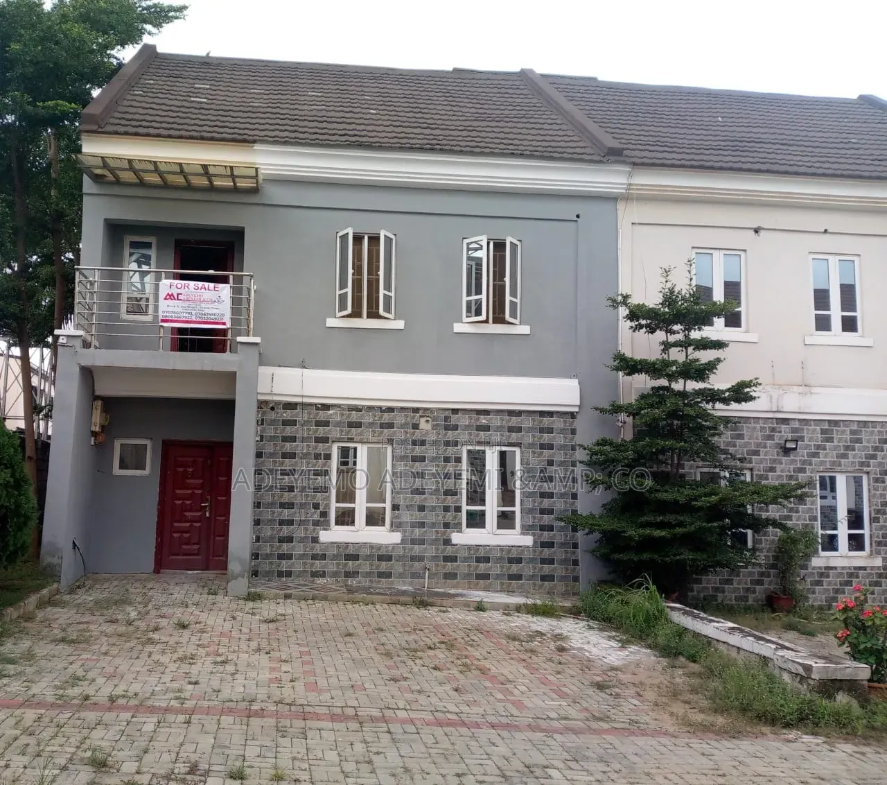 4bdrm Duplex in Rockvale Manors for sale in Gudu