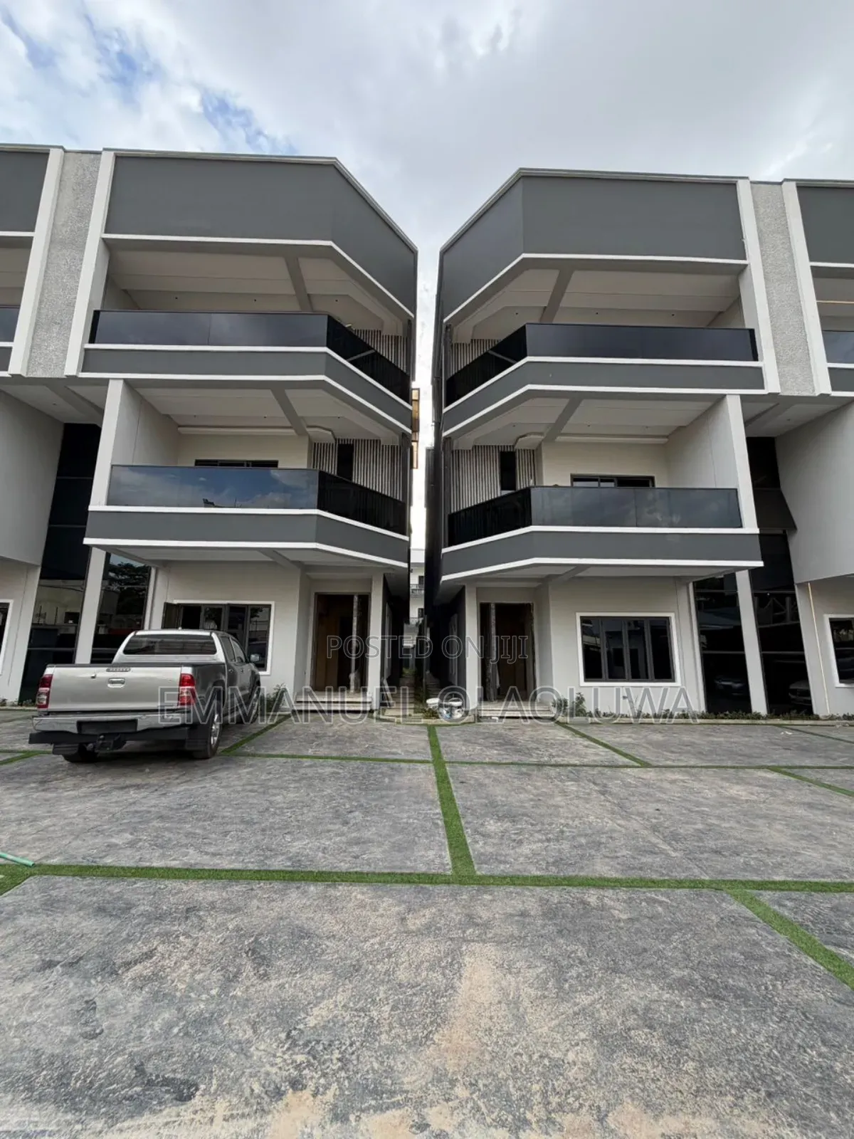 4bdrm Duplex in Utako for sale in Utako
