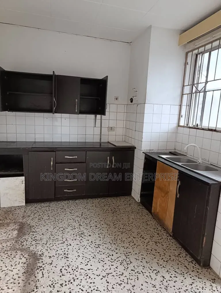3bdrm House in Apapa Lagos for rent in Apapa Road