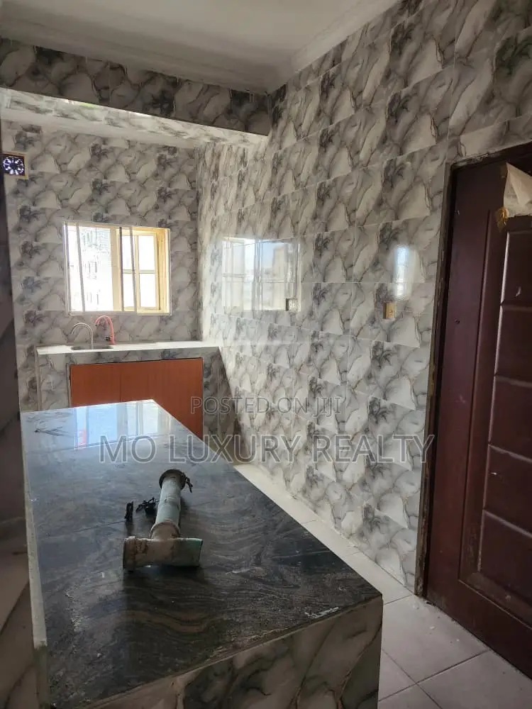 3bdrm Apartment in Ikate for rent in Ikate