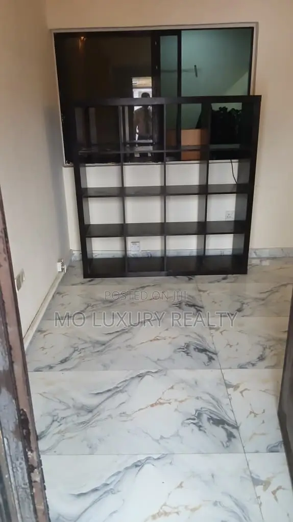 5bdrm Duplex in Lekki Phase 1 for rent in Lekki Phase 1