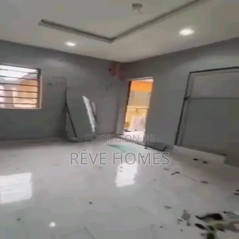 Studio Apartment in Soluyi for rent in Soluyi