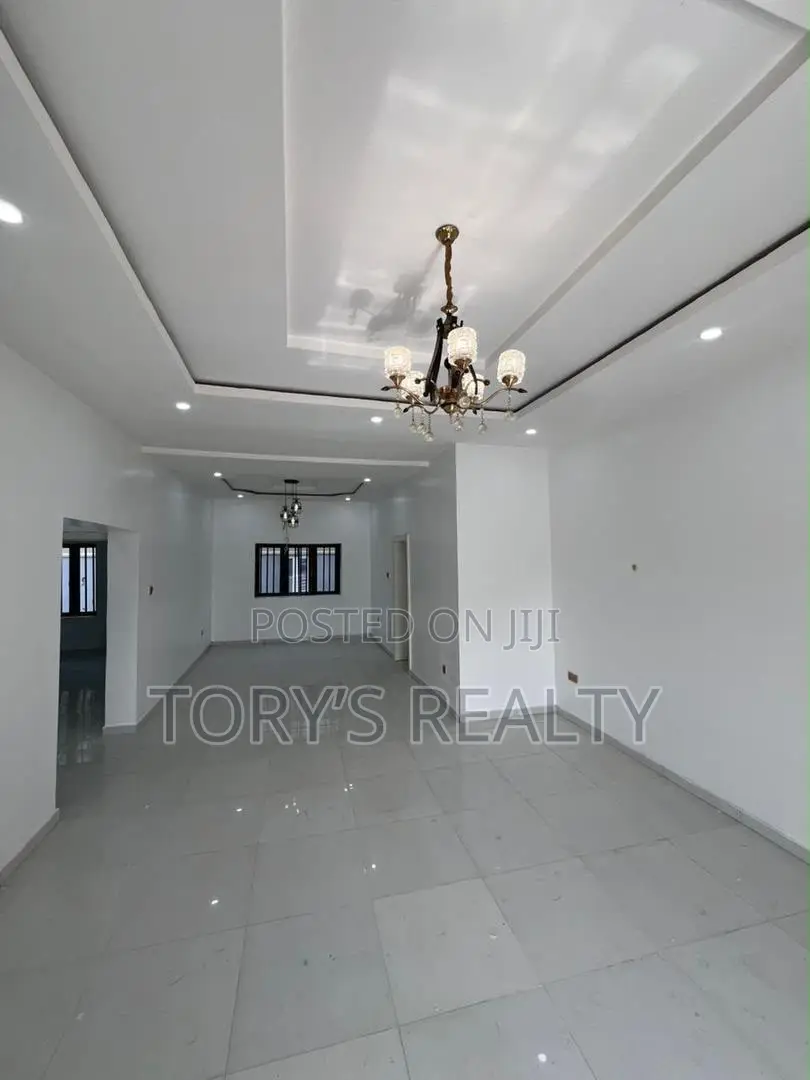 2bdrm Apartment in Ikate for rent in Ikate