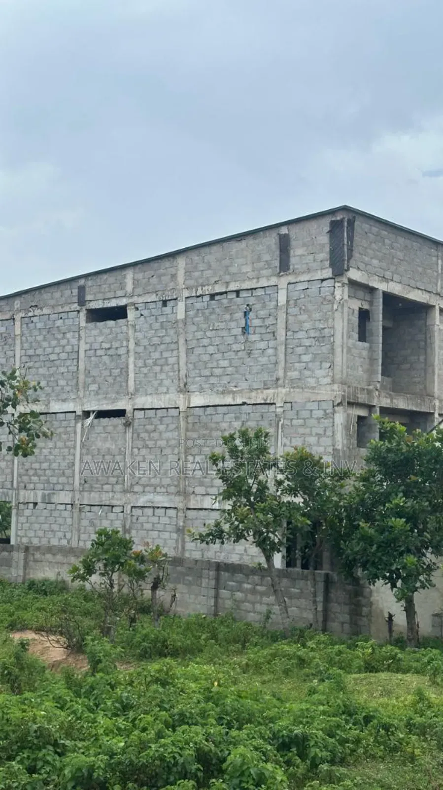 4bdrm Townhouse/Terrace in Mbora for sale in Mbora