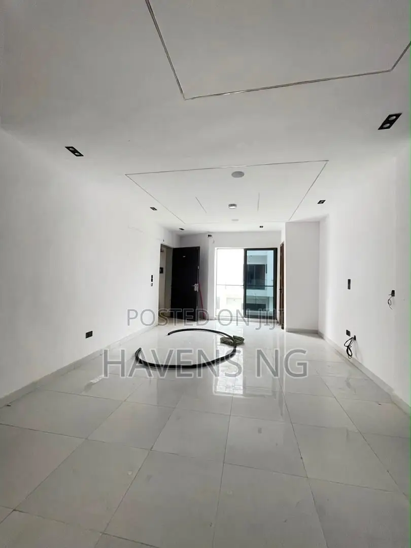 2bdrm Apartment in Ikota for sale in Ikota