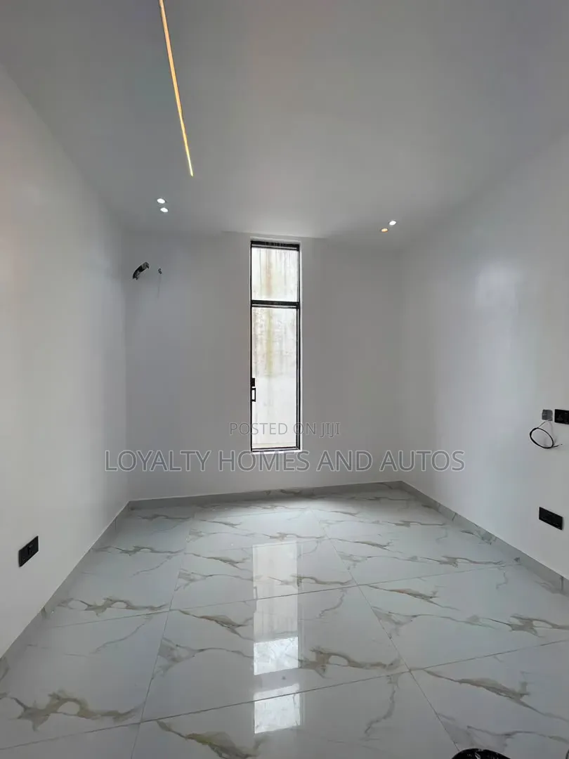 4bdrm Maisonette in Ikoyi S.W for sale in Ikoyi S.W