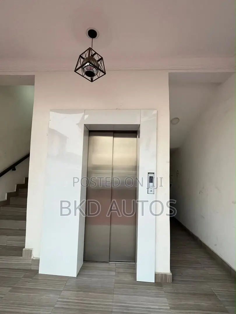 3 Bedroom Apartment With Pool, Gym and Snooker in Ikeja GRA