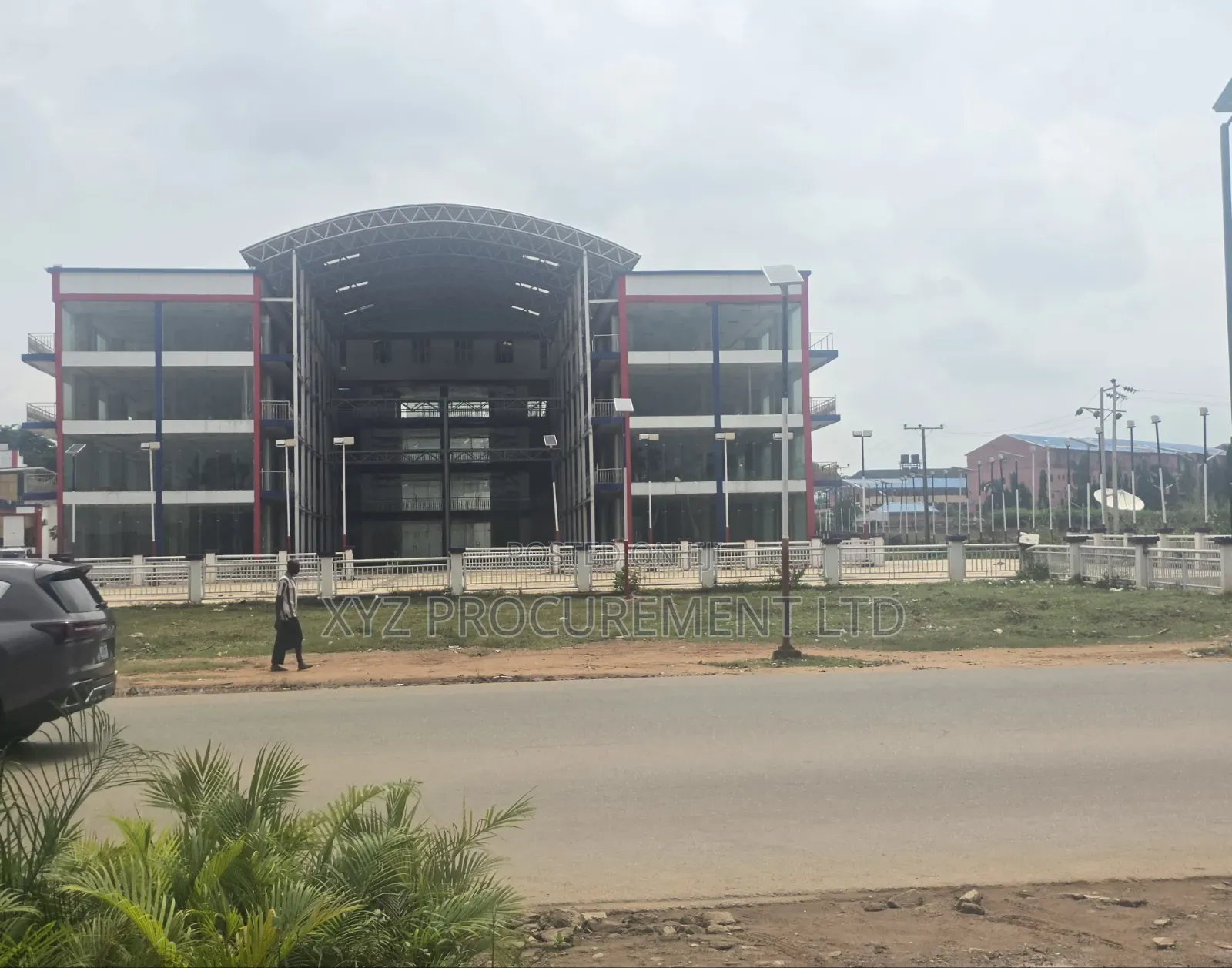 Massive Building for Sale on a Busy Major Road in Jabi. in Jabi