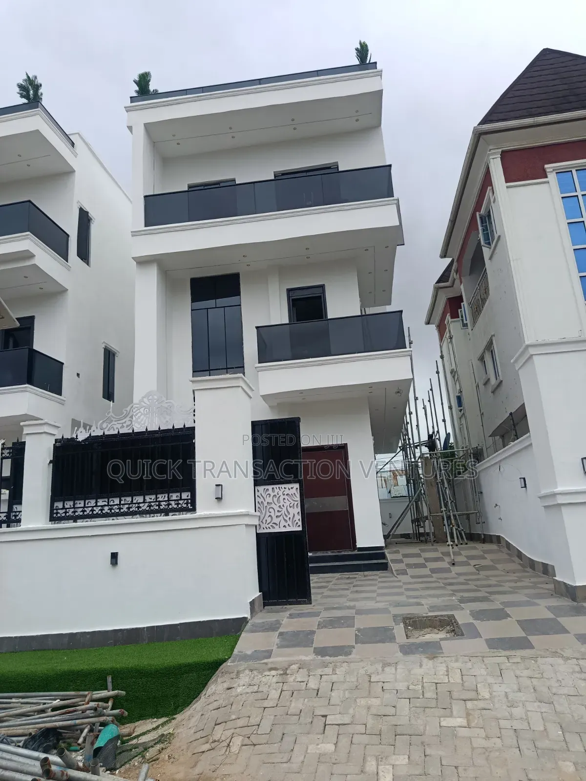 4bdrm Duplex in Startimes Estate, Okota for sale in Okota