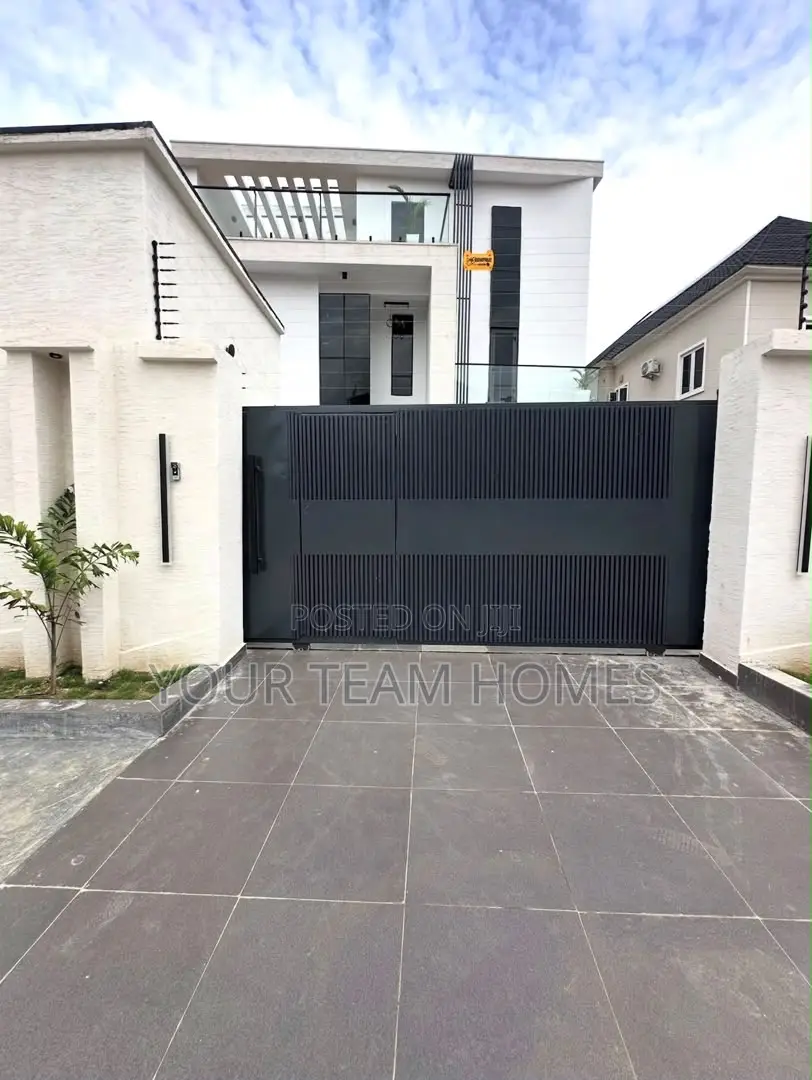 6bdrm Duplex in Apo for sale in Apo Resettlement