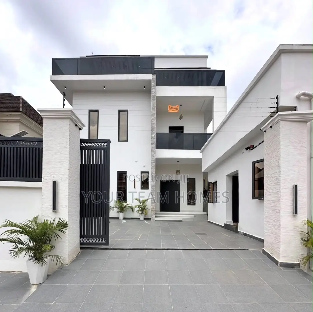 5bdrm Duplex in Apo for sale in Apo Resettlement