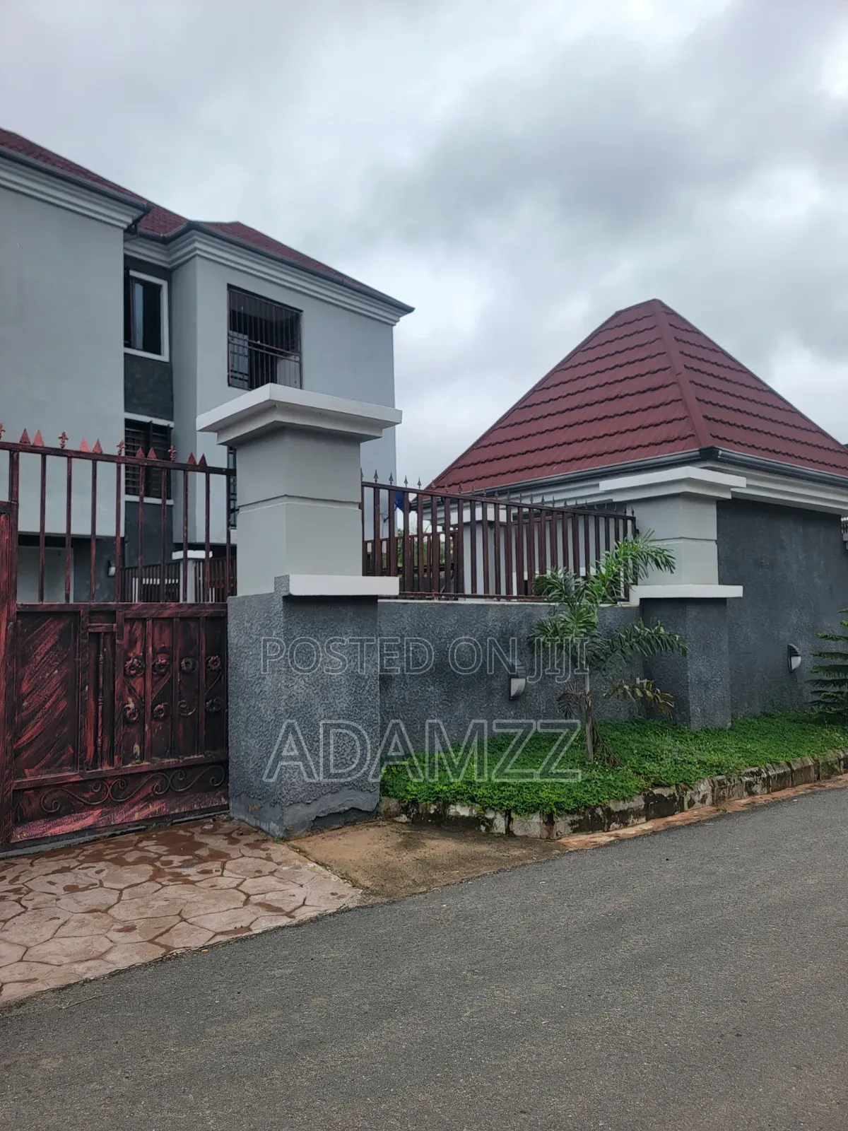 4bdrm Duplex in Valley Estate, Enugu for rent in Enugu
