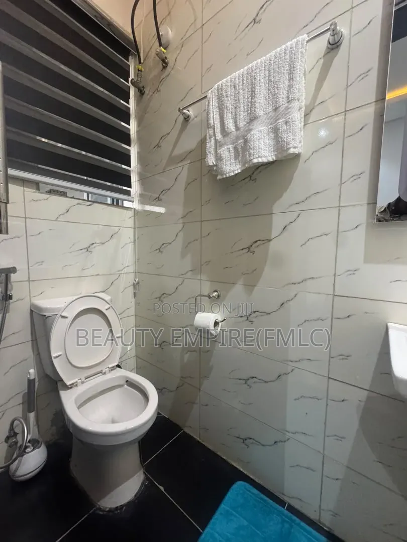 1Bedroom Service Apartment With Swimming Pool in Bodija