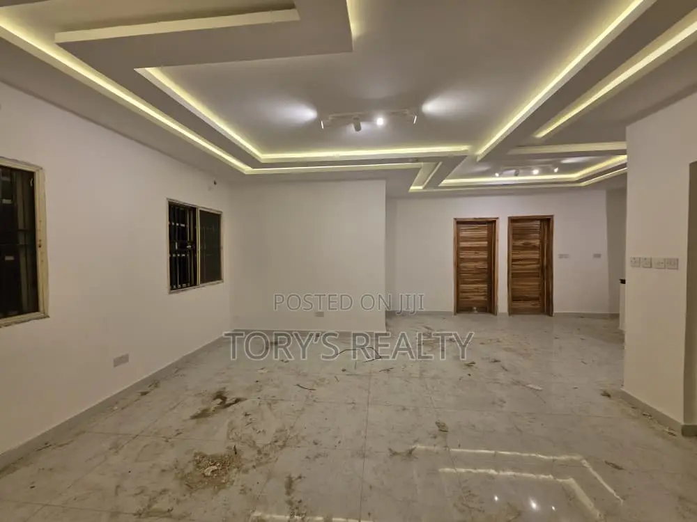 2bdrm Apartment in GRA Phase 1 for rent in GRA Phase 1