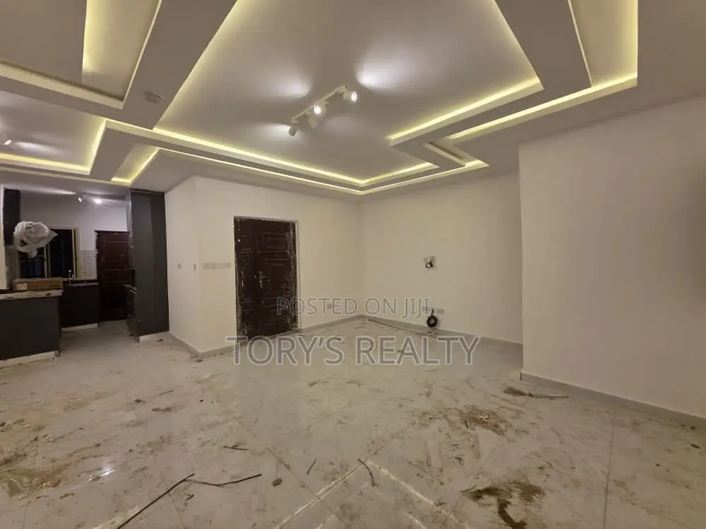 2bdrm Apartment in GRA Phase 1 for rent in GRA Phase 1