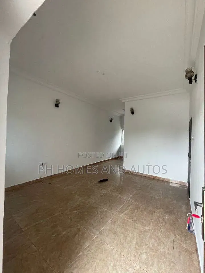 2bdrm Apartment in Abuloma Road, Trans Amadi for rent in Trans Amadi