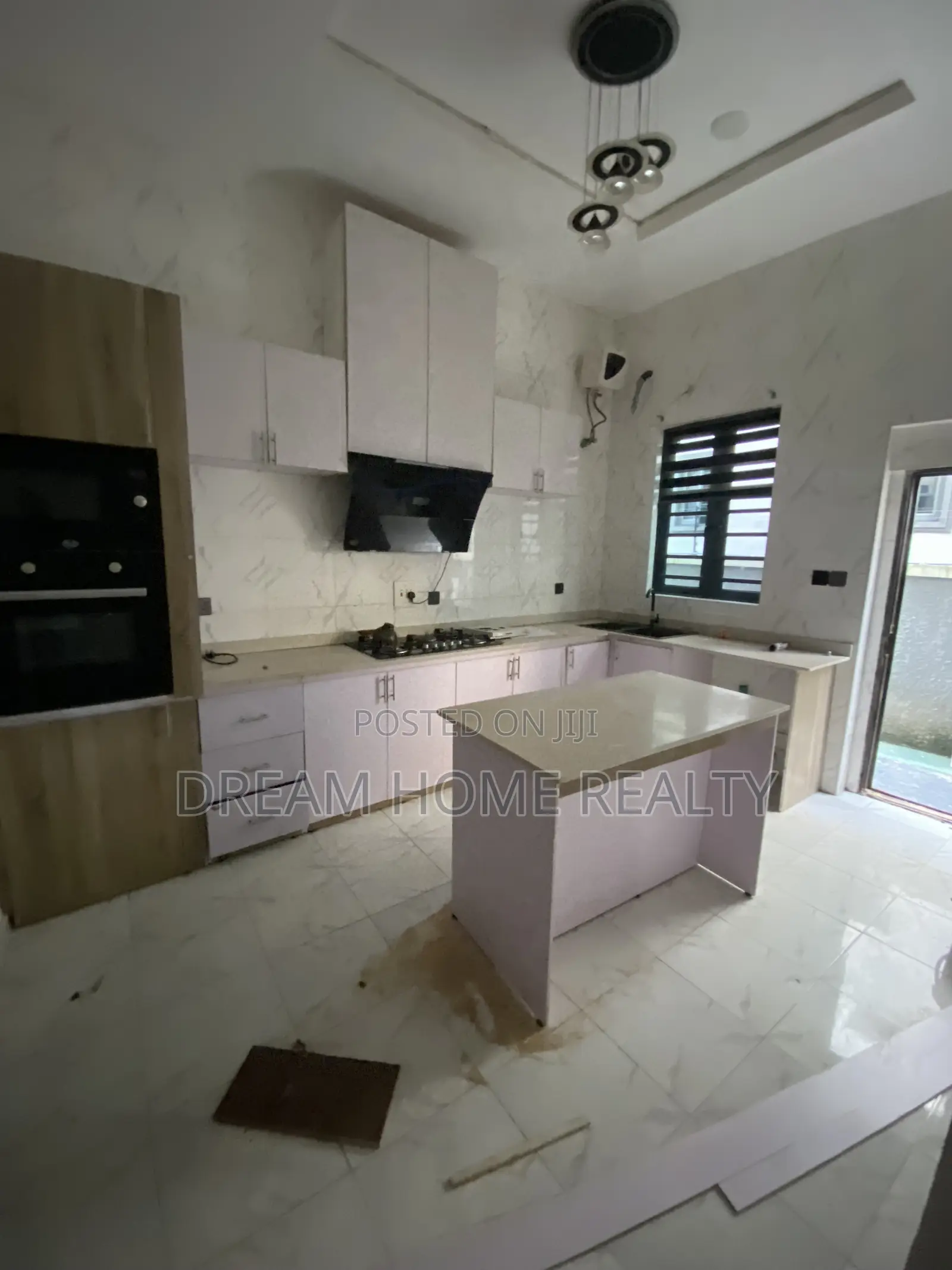 1bdrm Duplex in Ikota for rent in Ikota