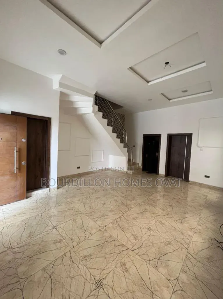 4bdrm Duplex in Harris Drive By Vgc, Lekki Expressway for rent in Lekki Expressway