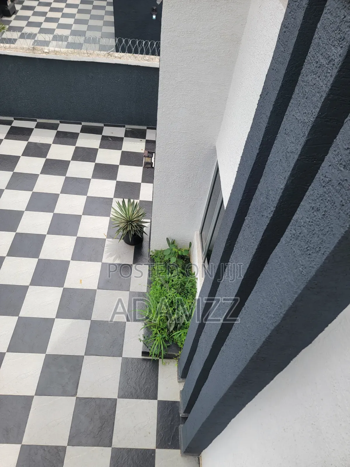 4bdrm Duplex in Ezuchi Street, Enugu for rent in Enugu