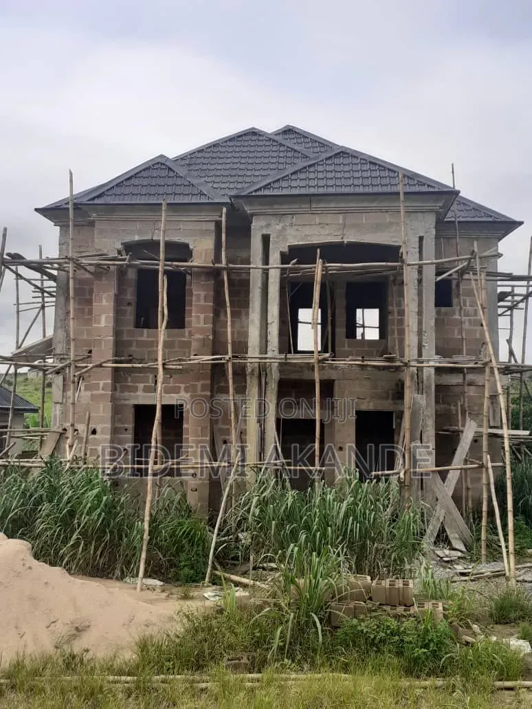 4bdrm Duplex in Emerald Garden City, Obafemi-Owode for sale in Obafemi-Owode