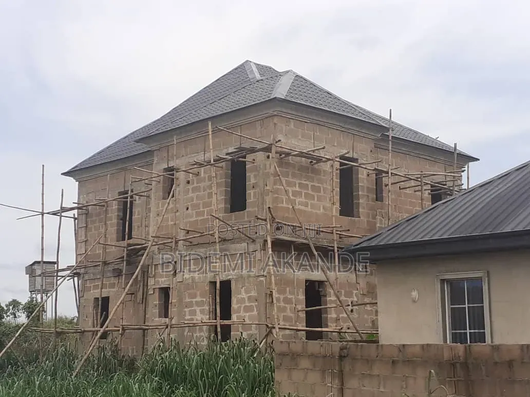 4bdrm Duplex in Emerald Garden City, Obafemi-Owode for sale in Obafemi-Owode