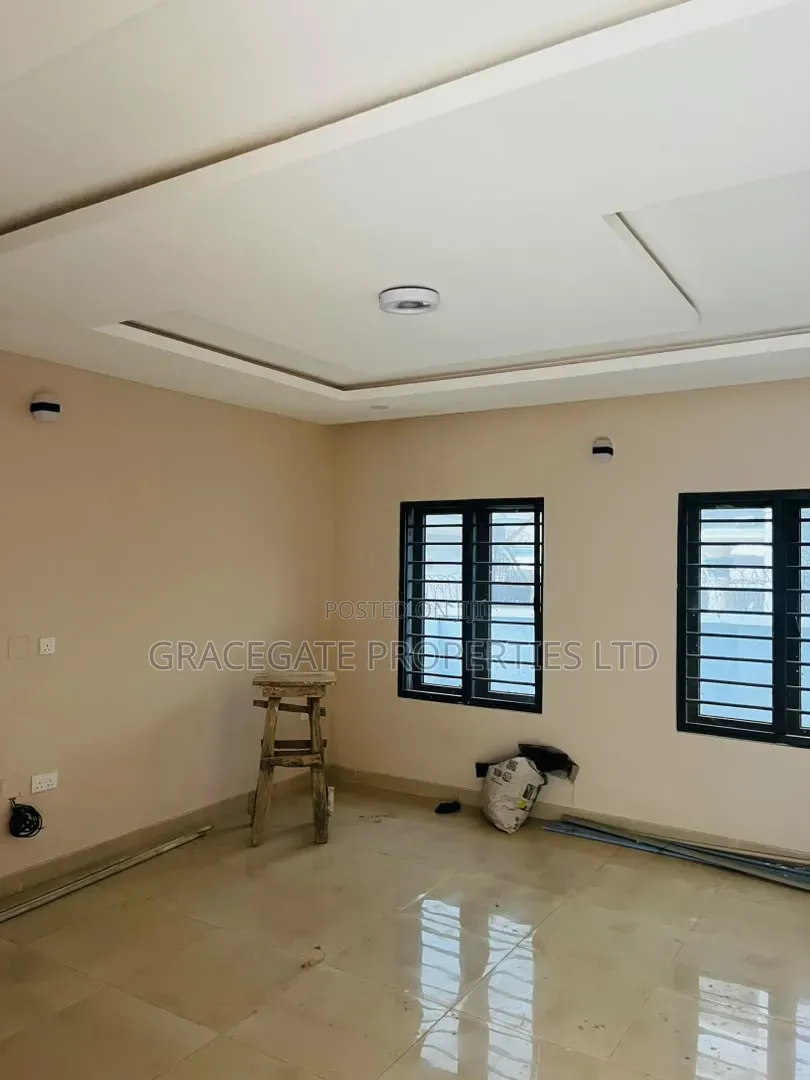 2bdrm Block of Flats in Apo Resettlement for rent in Apo Resettlement
