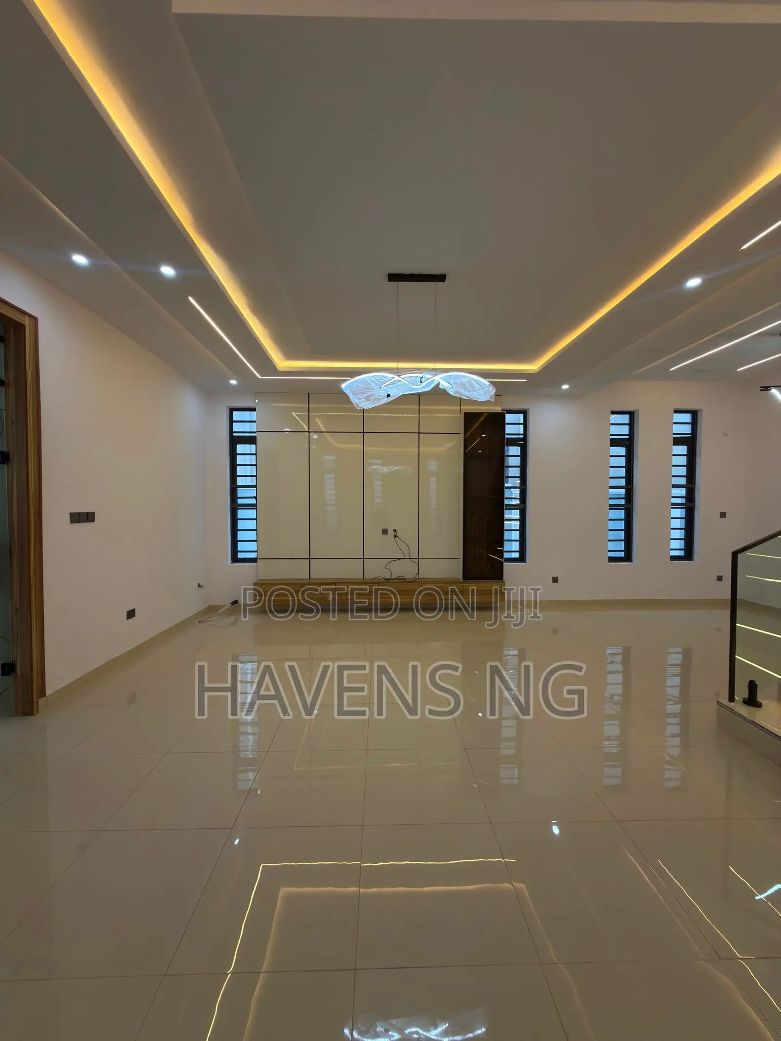 4bdrm Duplex in Akobo for sale in Akobo
