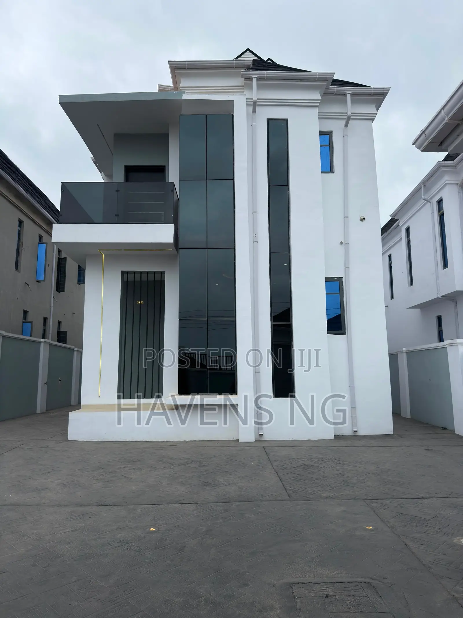 4bdrm Duplex in Akobo for sale in Akobo