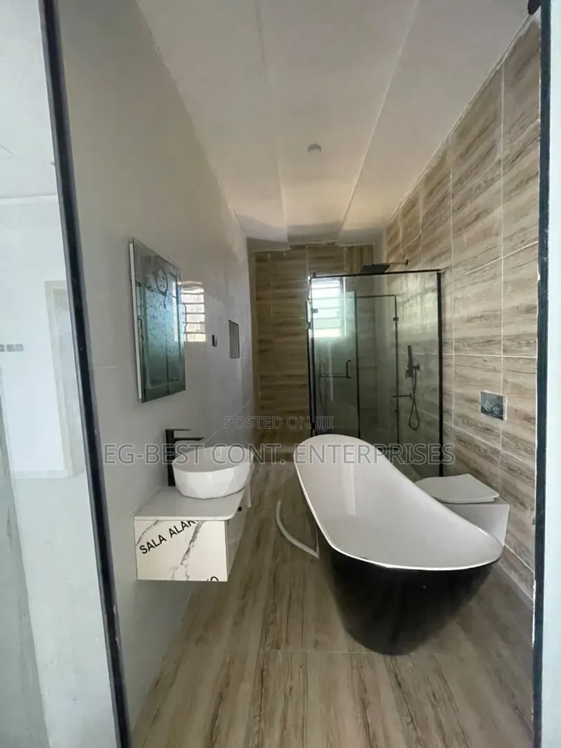 4bdrm Duplex in Abraham Adesanya for sale in Abraham Adesanya Estate