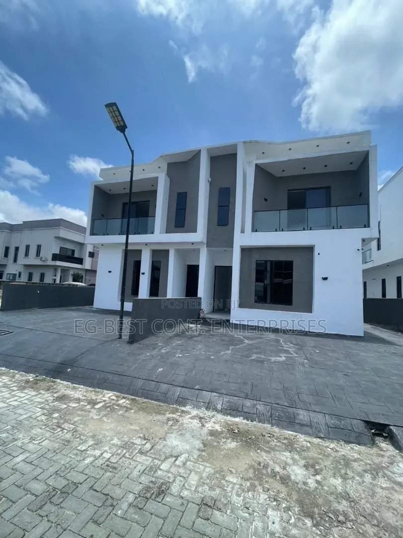 4bdrm Duplex in Abraham Adesanya for sale in Abraham Adesanya Estate