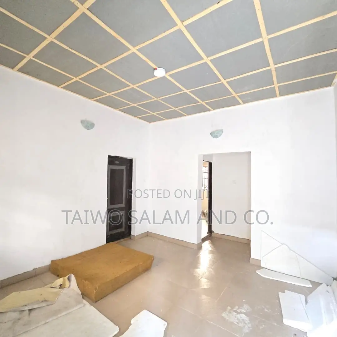 1bdrm Apartment in Agbowo for rent in Agbowo