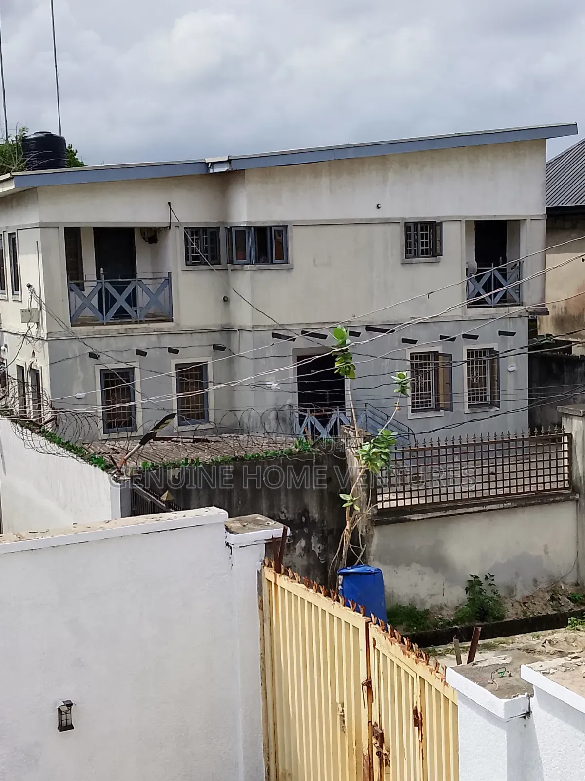 8bdrm Block of Flats in Ebute for sale in Ebute