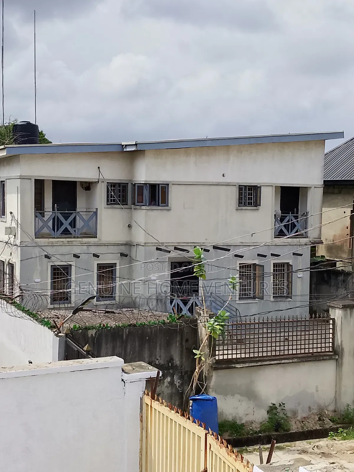8bdrm Block of Flats in Ebute for sale in Ebute