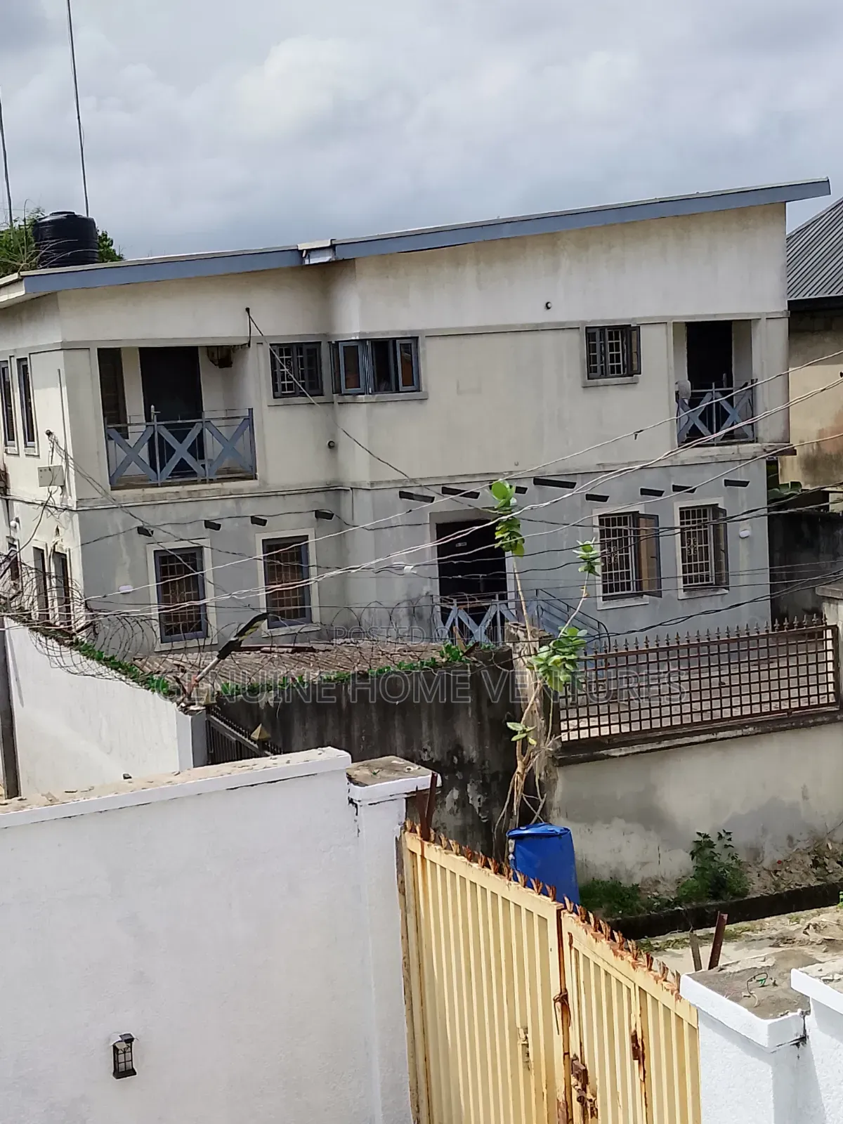 8bdrm Block of Flats in Ebute for sale in Ebute