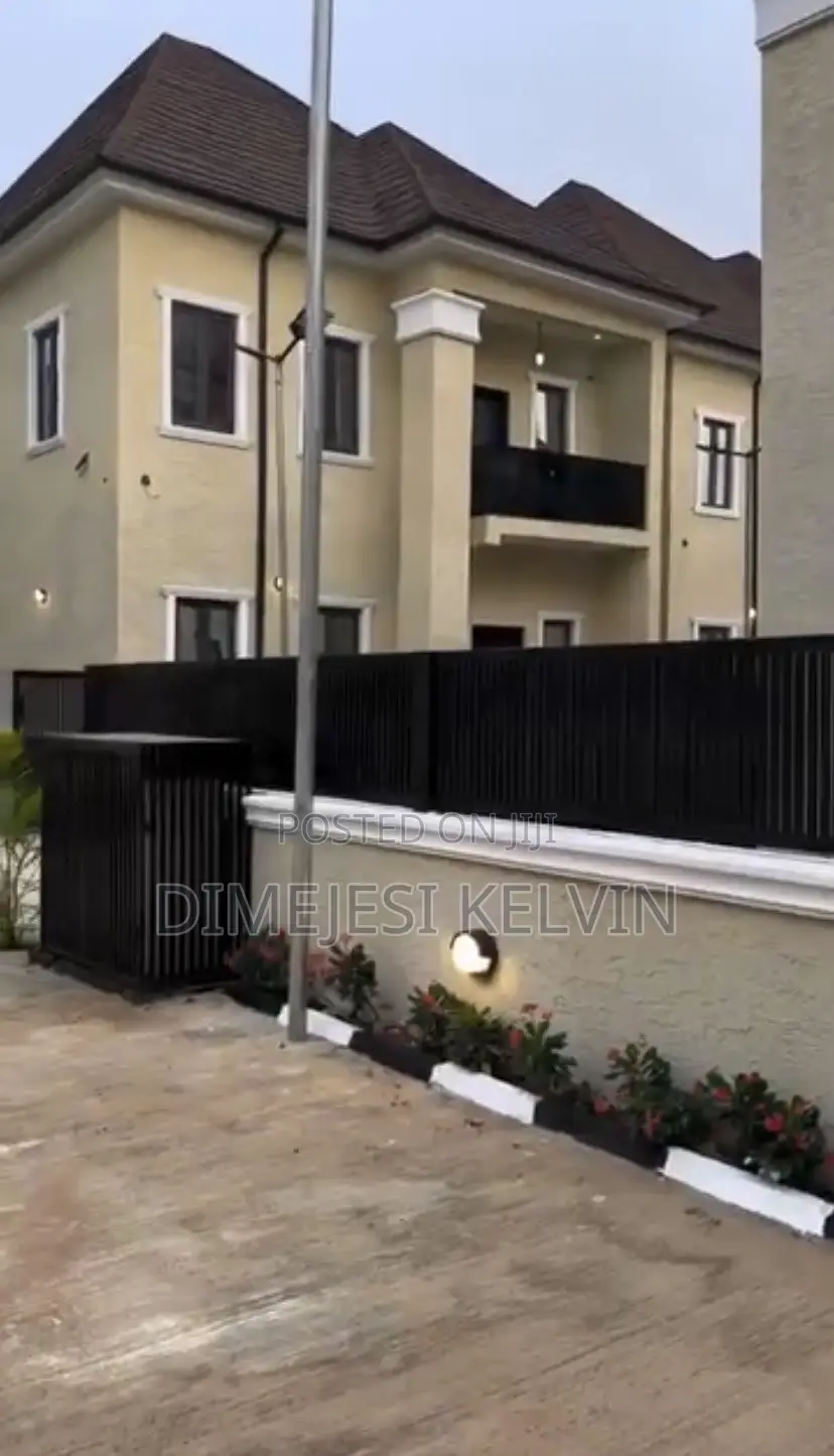 Furnished 4bdrm Duplex in Gaduwa for sale in Gaduwa