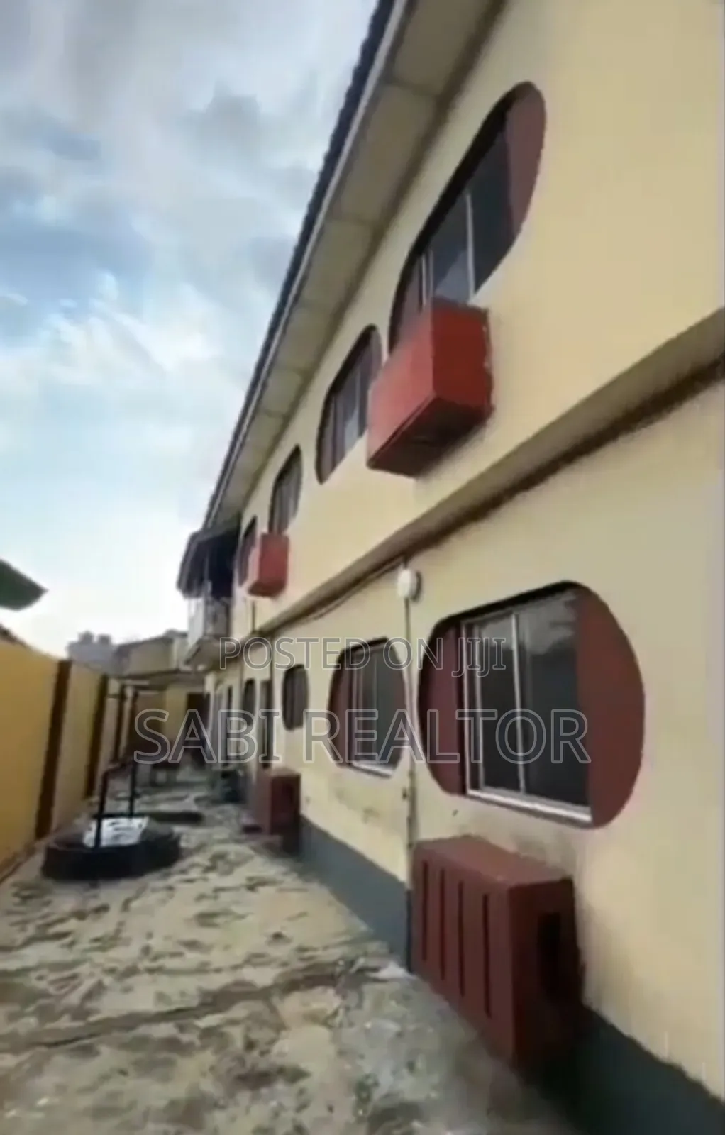 Furnished 3bdrm Block of Flats in Alagbada, Alagbado for sale in Alagbado