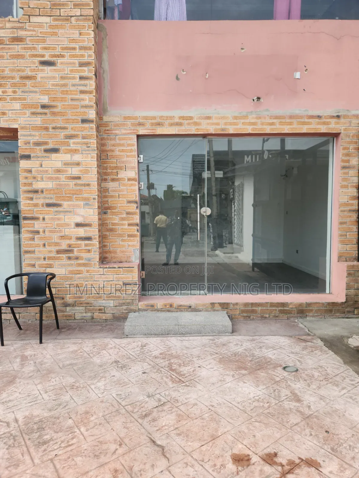 Groundfloor Shop for Rent Lekki Phase1 in Osapa london