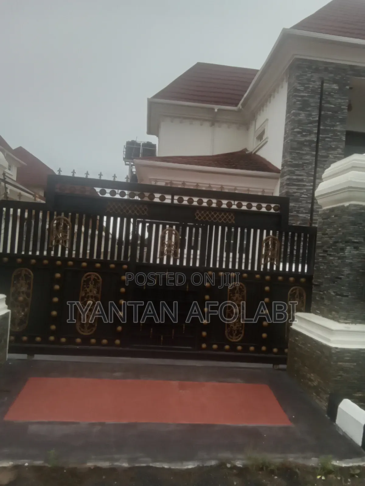 7bdrm Duplex in River Park Estate, FHA for sale in FHA