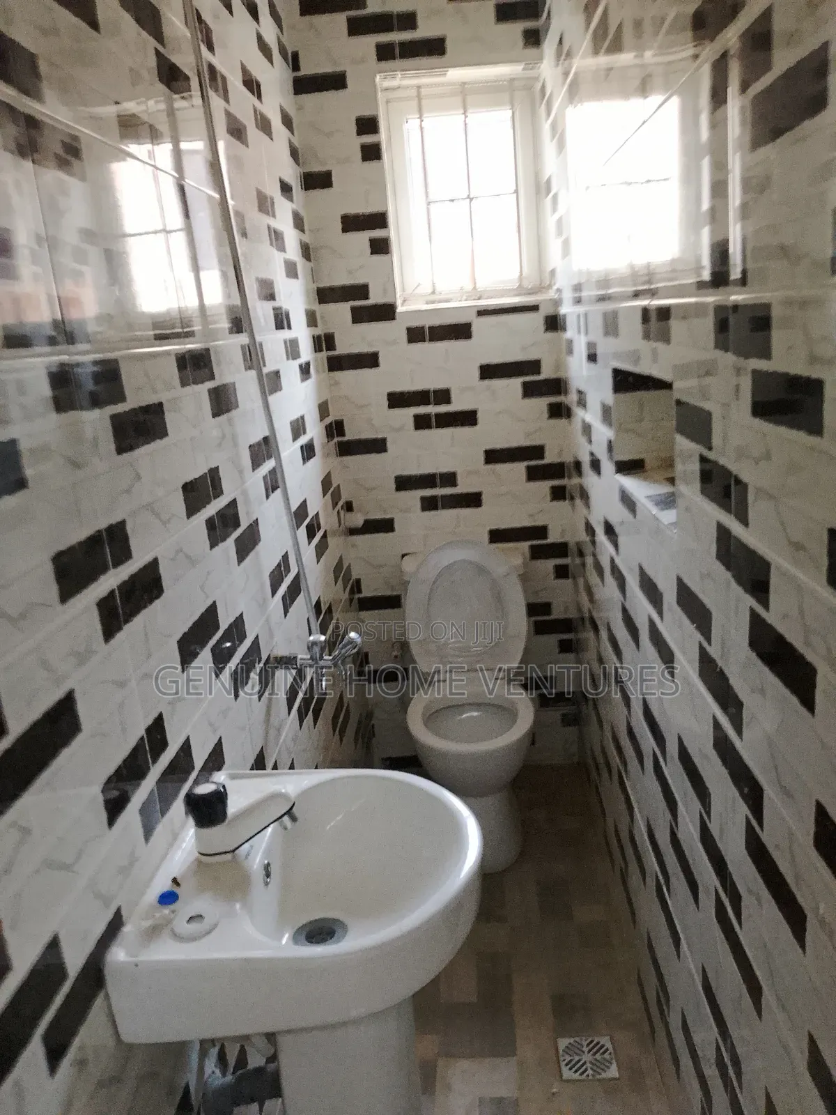 3bdrm Apartment in Jumofak for rent in Jumofak