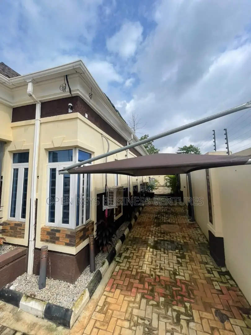 Furnished 3bdrm Bungalow in Achiever'S Est, Ologuneru for sale in Ologuneru
