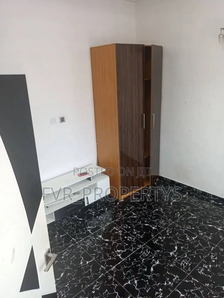 1bdrm Shared Apartment in Ikota Villa, Lekki for rent in Lekki