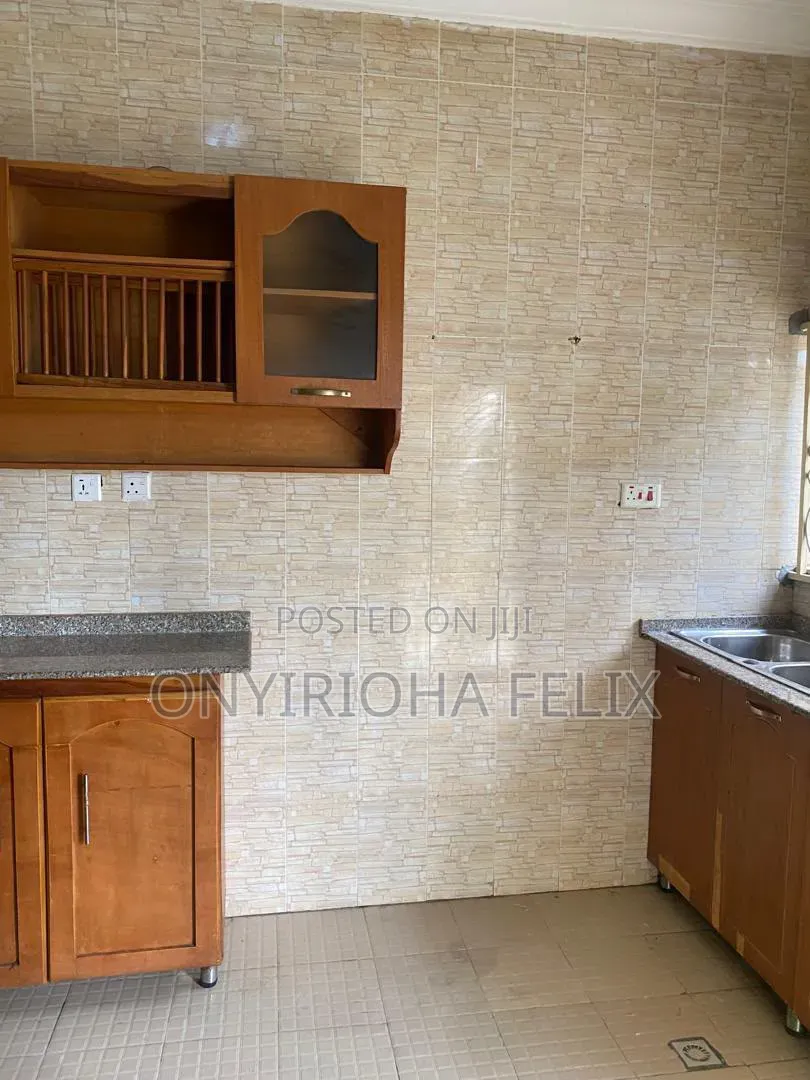 2bdrm Block of Flats in Begger Clinic Area, Life Camp for rent in Life Camp