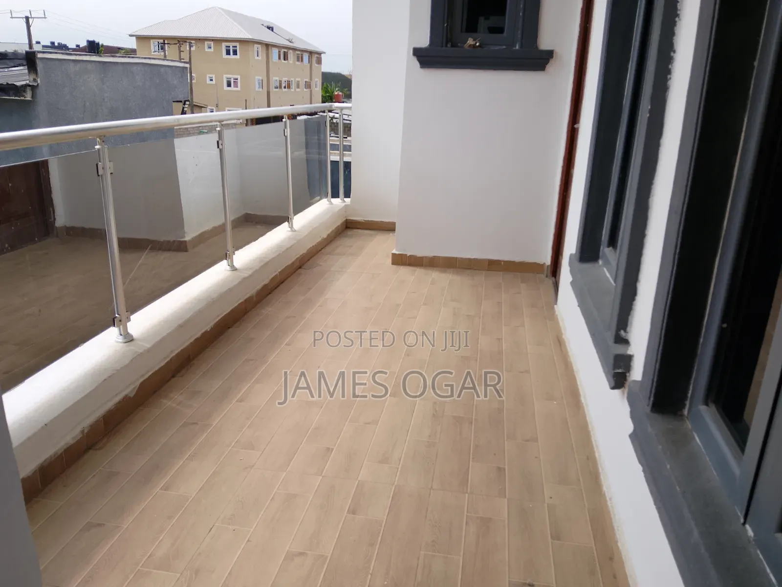 2bdrm Block of Flats in Mobi Road, Off Lekki-Epe Expressway for rent in Off Lekki-Epe Expressway