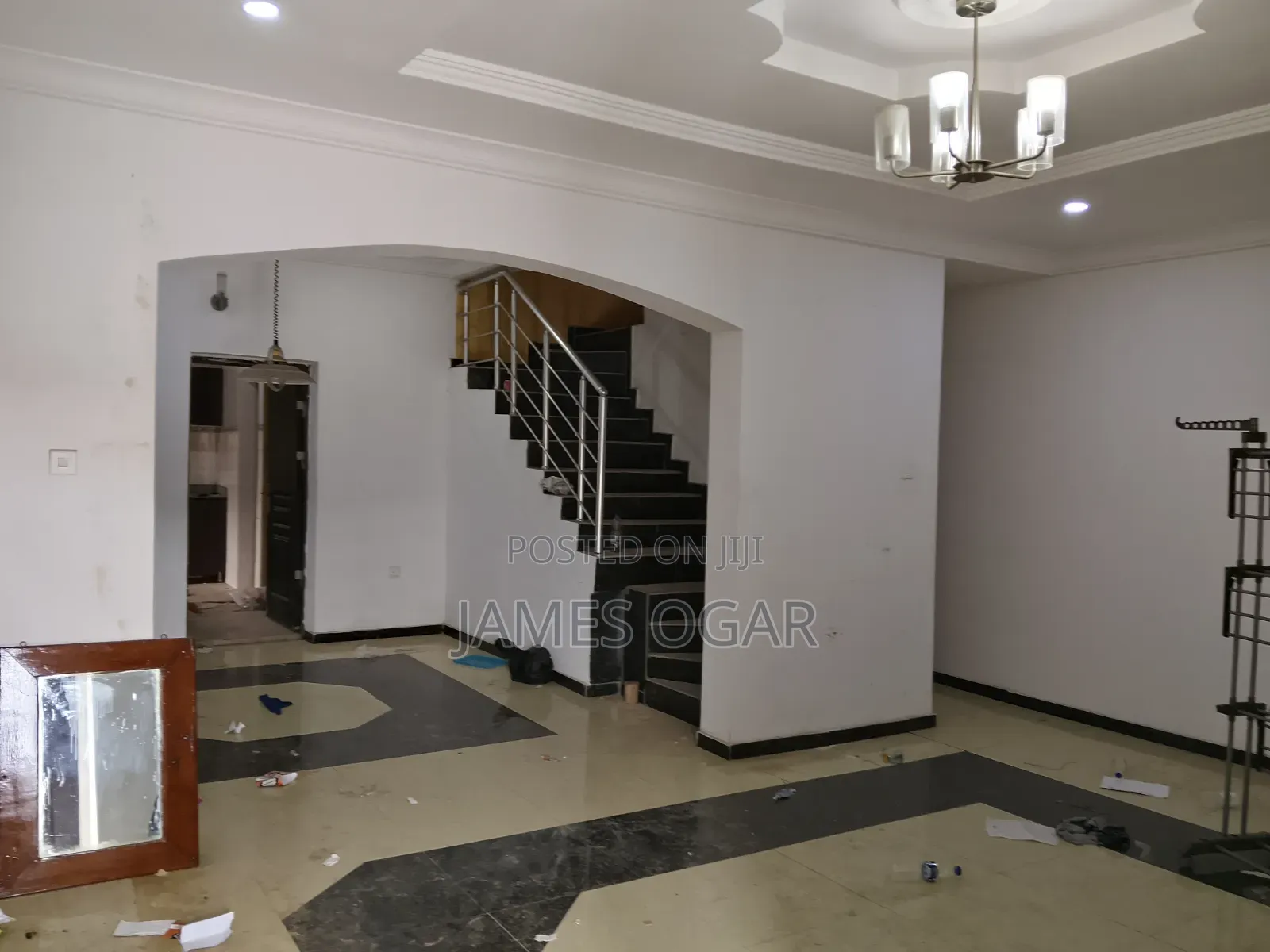 4bdrm Block of Flats in Mobi Road, Off Lekki-Epe Expressway for rent in Off Lekki-Epe Expressway